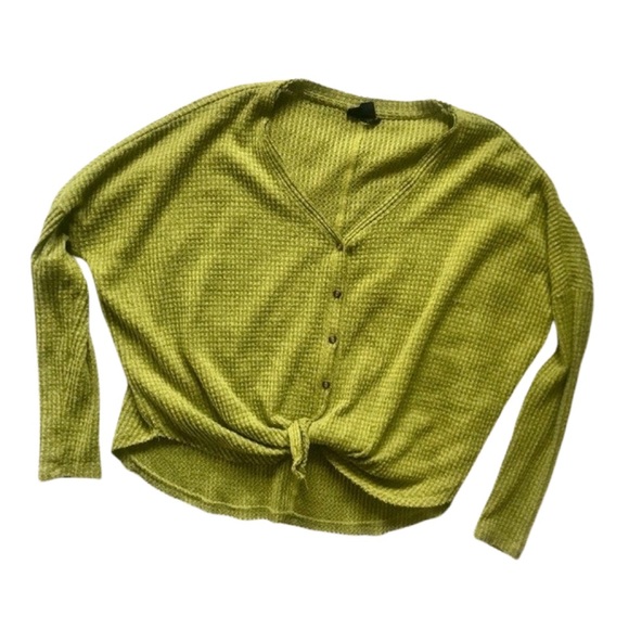 Urban Outfitters Out from Under Jojo Oversized Thermal Button Front Top Size XS - Picture 2 of 6